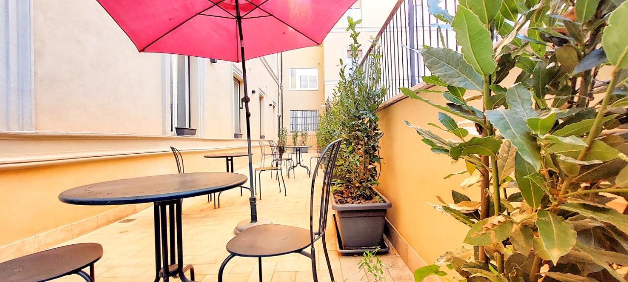 Tribvni Plebis Apartment ローマ エクステリア 写真